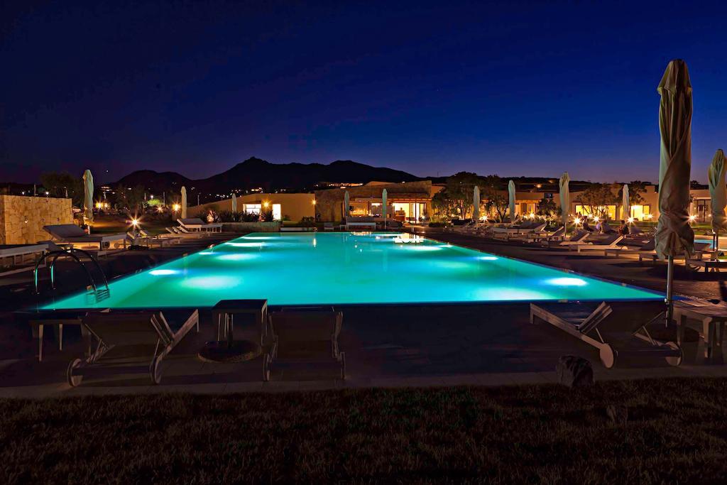 Paradise Resort And Spa San Teodoro  Esterno foto