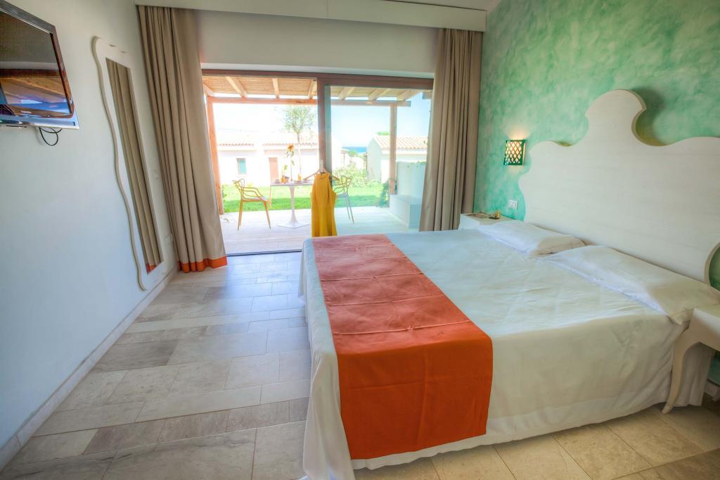 Paradise Resort And Spa San Teodoro  Esterno foto